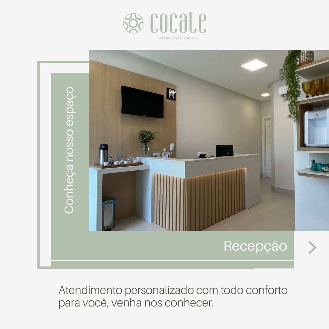 Balcão e ambiente da recepção da Cocate